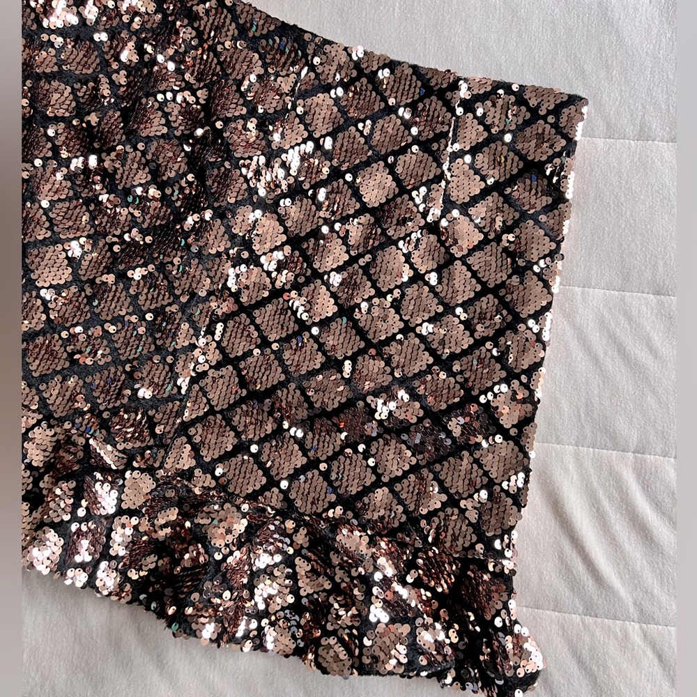 Sequence skirt